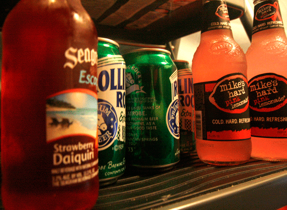 Beer and Hard Mikes Lemonade are propped on a fridge. Photo by Brittany McGrail/brittany.mcgrail@marquette.edu