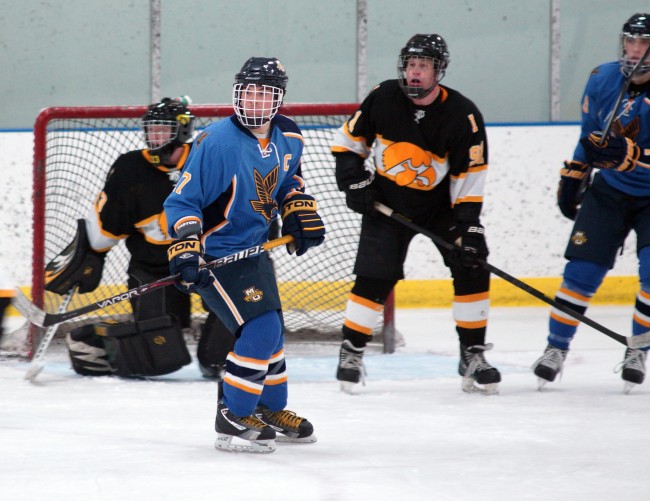 marquette hockey jersey