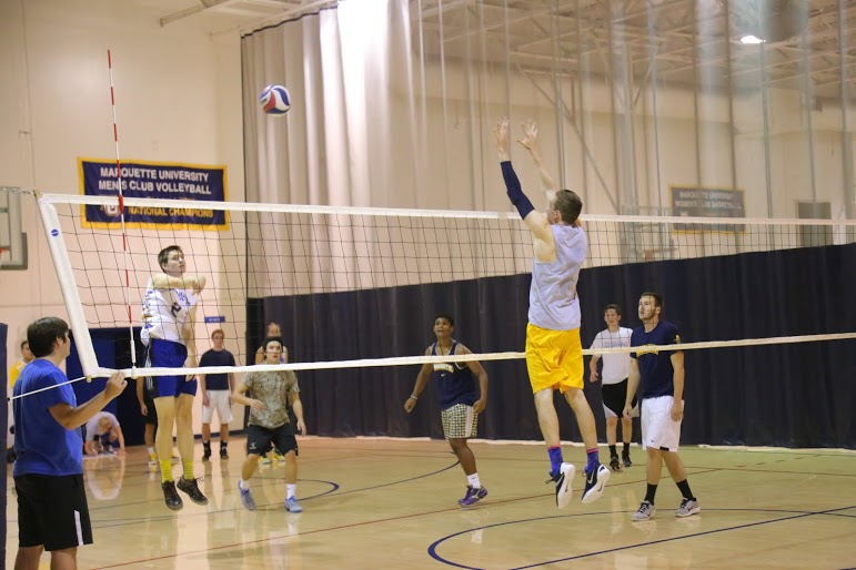 Marquette men's volleyball practices every Tuesday at the Marquette Rec Center. Photo by Yue Yin/yue.yin@marquette.edu