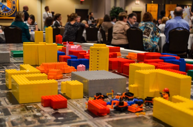 A+display+of+campus+made+out+of+LEGOs+was+at+the+workshop.+Photo+by+Matthew+Serafin+%2Fmatthew.serafin%40marquette.edu