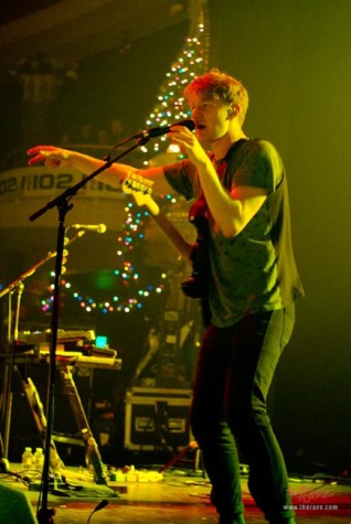 Glass Animals. Photo via: therave.com