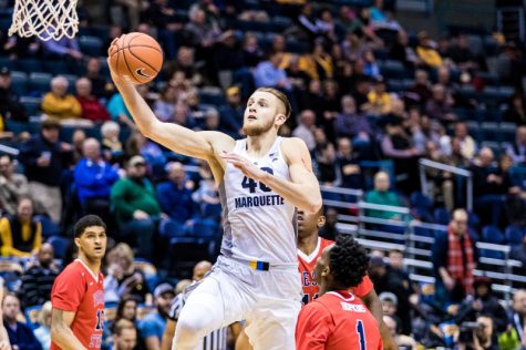 Luke Fischer will be moving to the Canary Islands to play professional basketball.