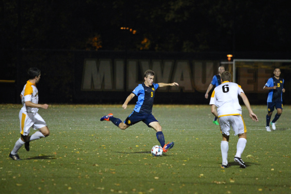 Brody Kraussel attempts to cross the ball against UWM Tuesday in the Milwaukee Cup.