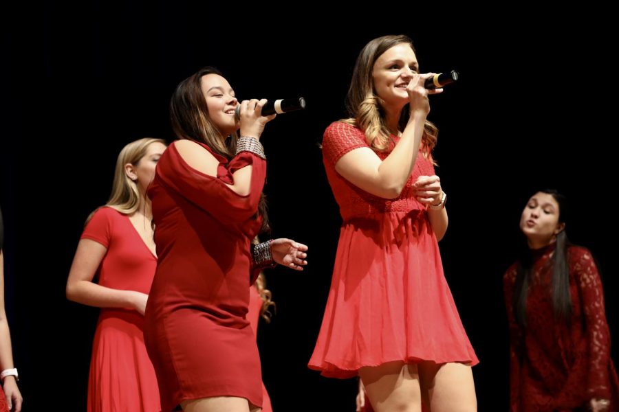 A cappella troupes give back to cancer research