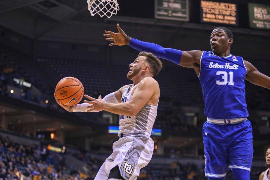 Rowseys 31-point performance powers first ranked win since last years Villanova win