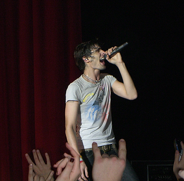 Frontman+of+The+All-American+Rejects%2C+Tyson+Ritter%2C+performs+at+a+show+in+Seattle.+