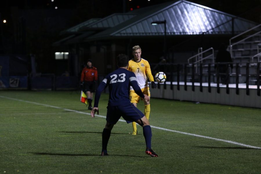 Mens soccer moves to fourth in BIG EAST with win over Xavier