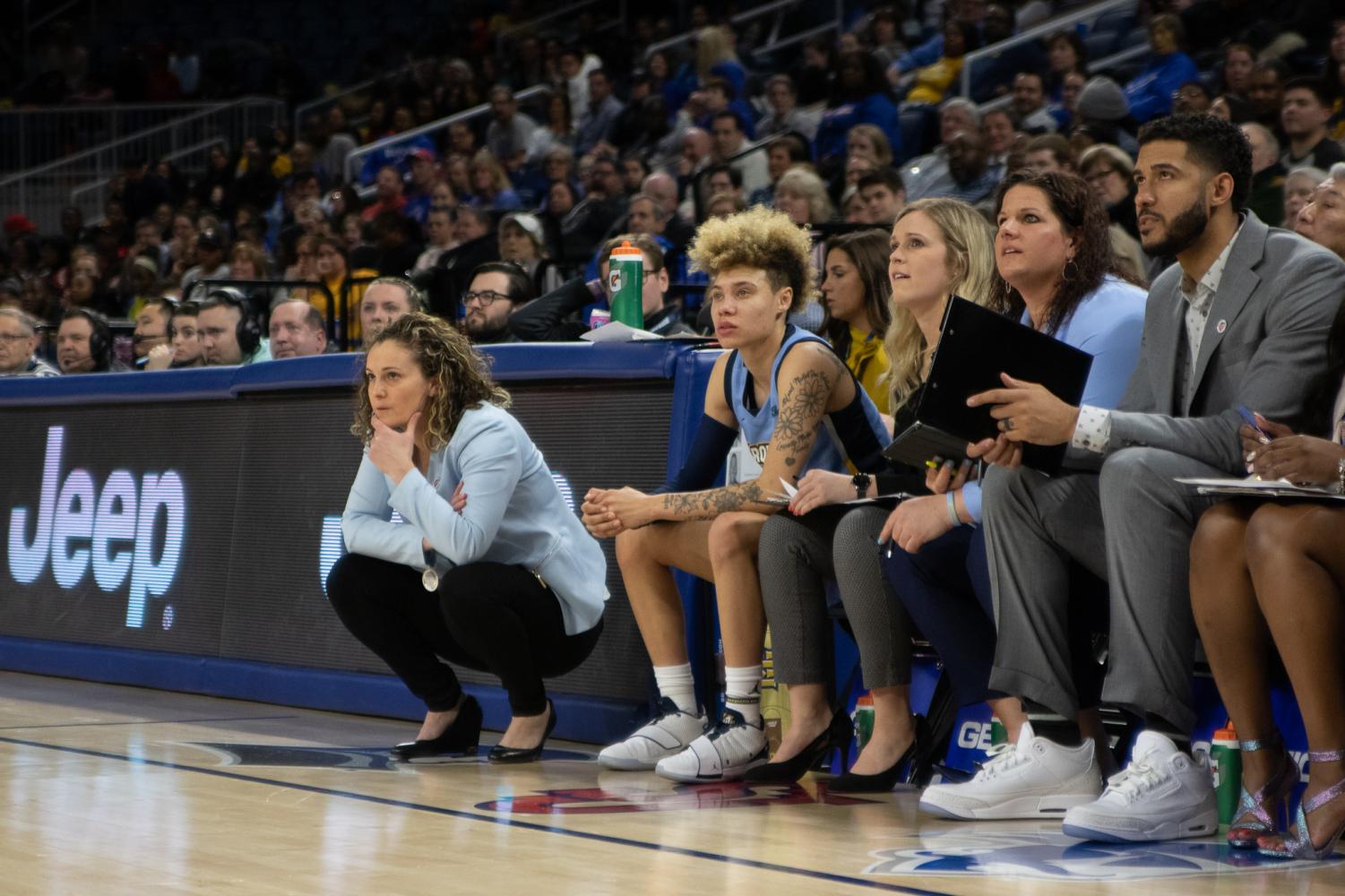 Former Connecticut Sun assistant Nicki Collen named Atlanta Dream