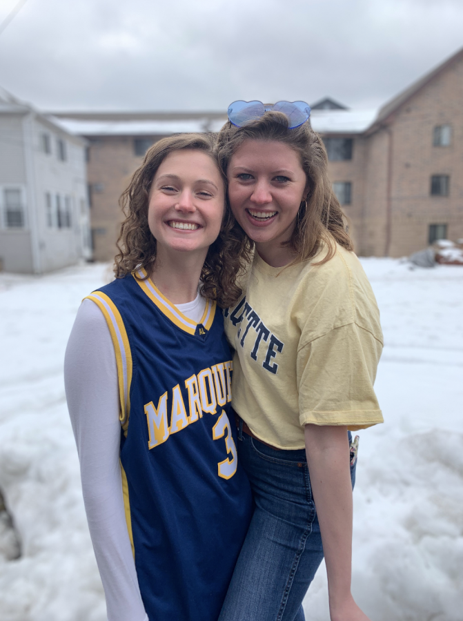Seniors+Lindsey+Clark+%28left%29+and+Cora+Flanagan+%28right%29+have+been+close+friends+and+roommates+since+their+first+year+at+Marquette.+Photo+Courtesy+of+Cora+Flanagan