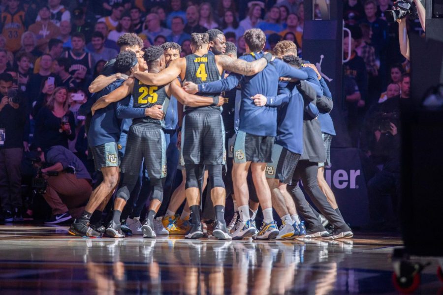 The Marquette mens basketball team gathers in a huddle before its 71-60 win over Villanova on Jan. 4.