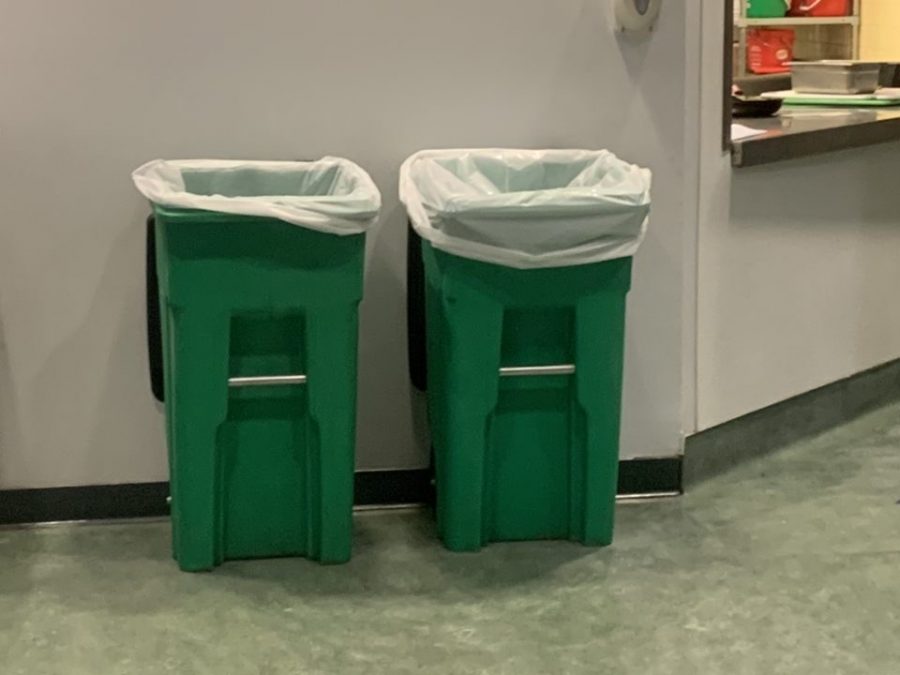 There are two waste options in Straz dining Hall with no signage. 
