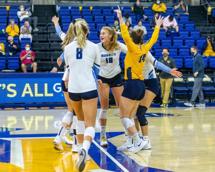 Marquette+volleyball+celebrates+after+a+point+in+its+five+set+victory+against+DePaul+Oct.+20.+