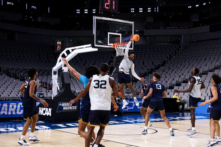 Marquette mens basketball in its open practice at Dickies Arena ahead of its first round matchup against the University of North Carolina March 17 in the First Round of the NCAA Tournament. (Photo courtesy of Marquette Athletics.)