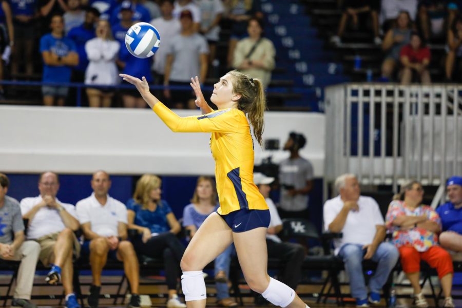 Aubrey+Hamilton+goes+up+for+a+serve+in+Marquette+volleyballs+3-2+win+over+then-No.+11+Kentucky+Aug.+26.+%28Photo+courtesy+of+Marquette+Athletics.%29