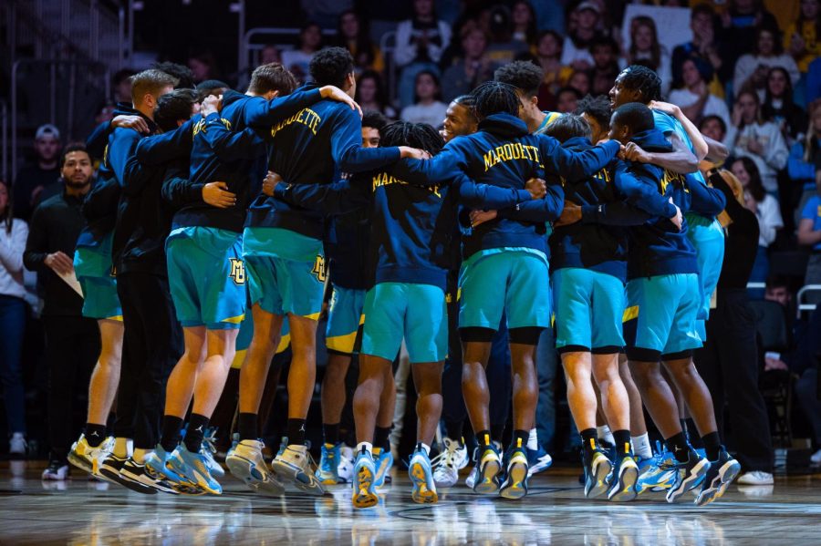 Marquette+mens+basketball+sits+in+second+place+of+the+Big+East+conference+with+an+11-3+record.+