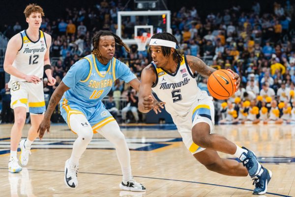 Navigation to Story: No. 3 Marquette gets back in the win column with 93-56 victory over Southern