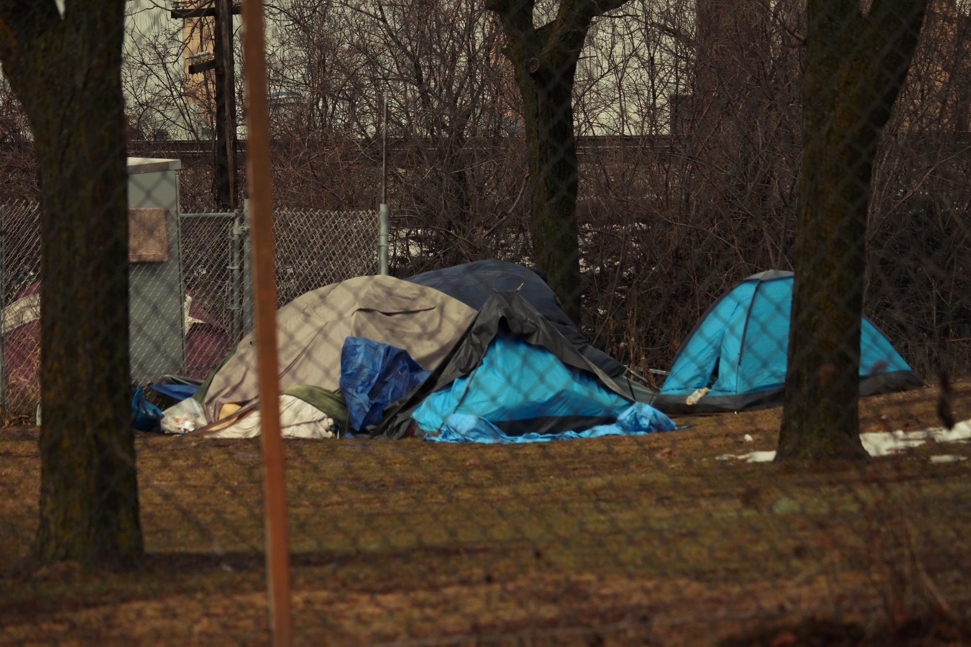 From Home To Homeless: Milwaukee Flood Victims' Raw, Emotional Accounts - x09sdxo