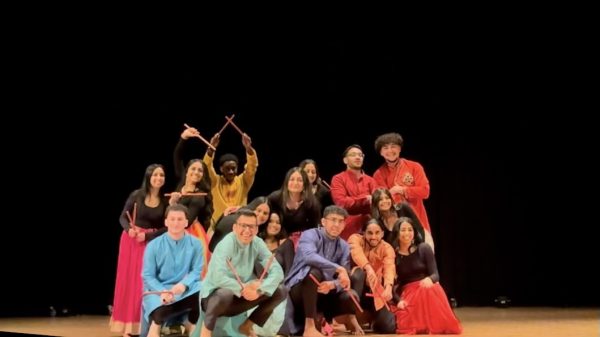 Navigation to Story: Indian Student Association hosts annual cultural show