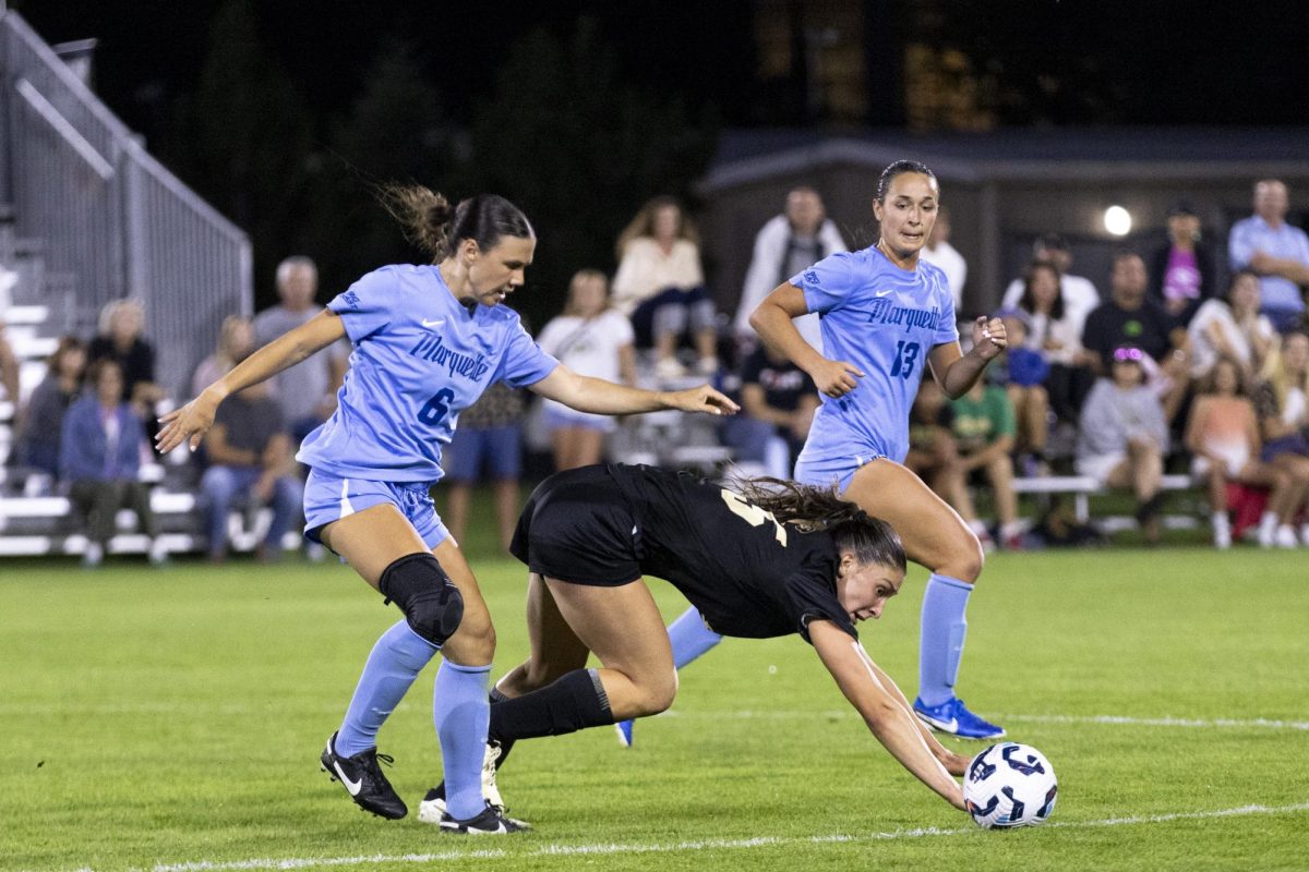 Haertle (left) and Alberts (right) have both become anchors on Marquette's backline this season. (Photo courtesy of Marquette Athletics.)