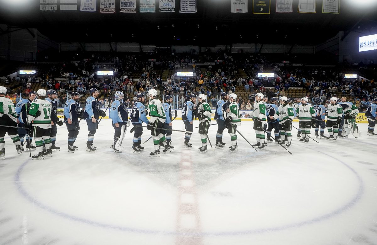 The Admirals and Stars exchange handshakes after Central Division Finals come to a close. Photo credit Scott Paulus/Milwaukee Admirals.