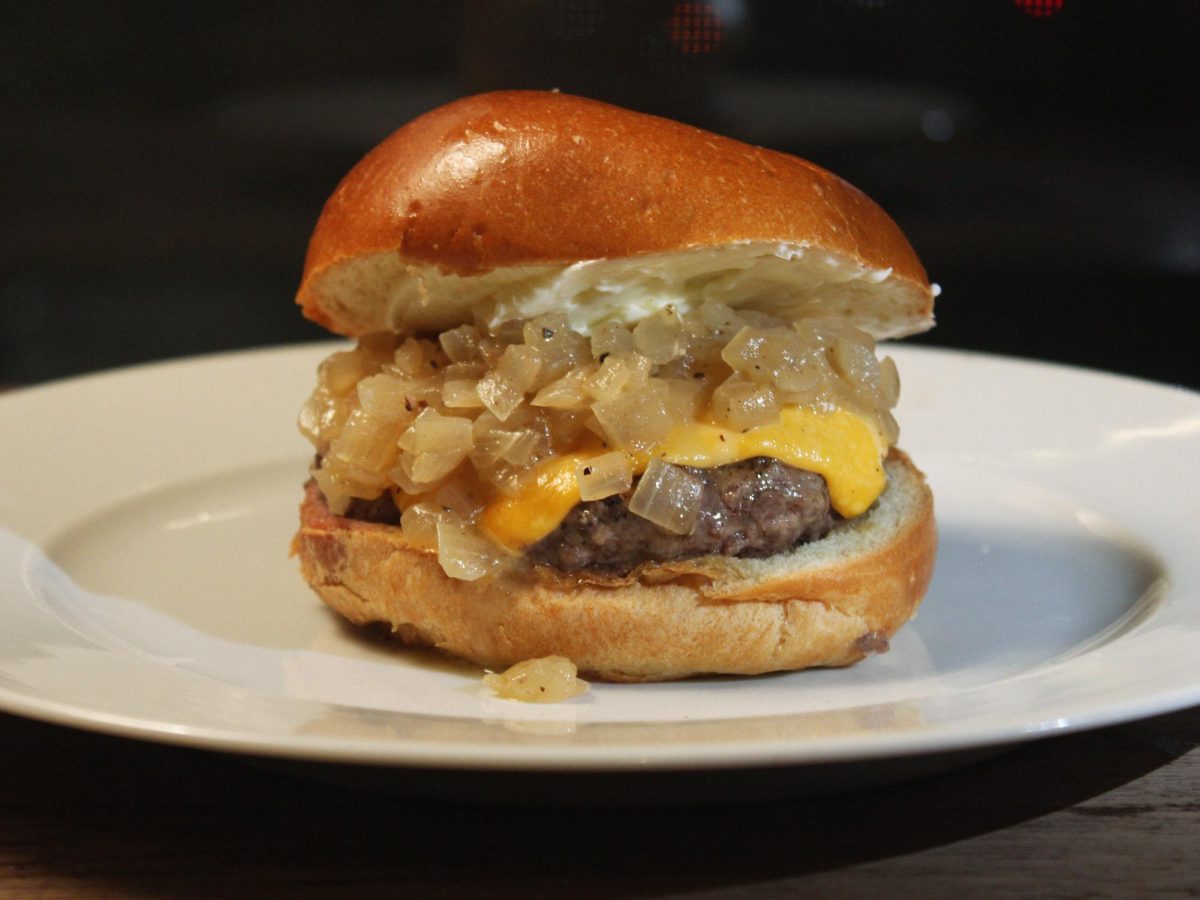 You can recreate the legendary Solly's butter burger at home.