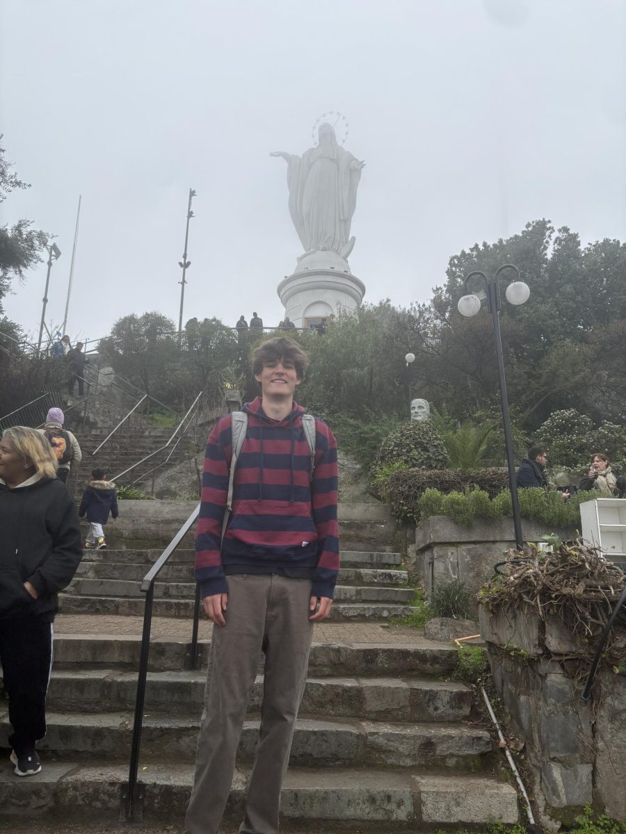 Nate Oif en el Cerro San Cristobal, Santiago de Chile. Agosto 9 2025. 