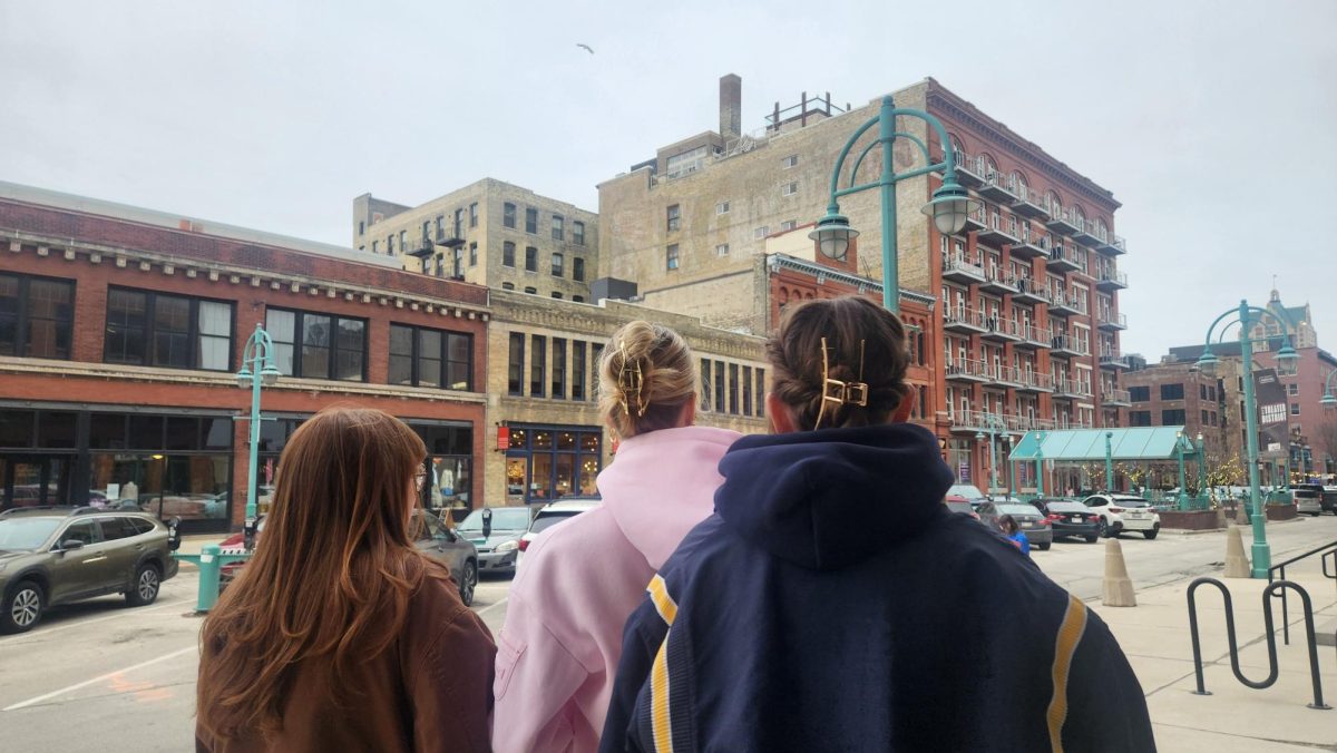 Marquette University students spent the day outside on Feb. 16 in the record-high 63-degree Milwaukee weather.