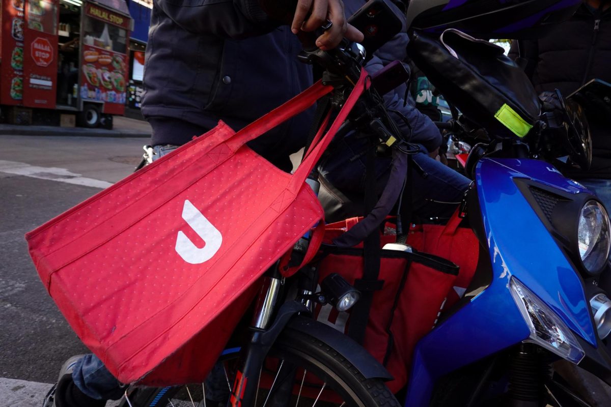 A Doordash delivery bag is seen in Brooklyn, New York City, U.S., May 9, 2022. REUTERS/Andrew Kelly