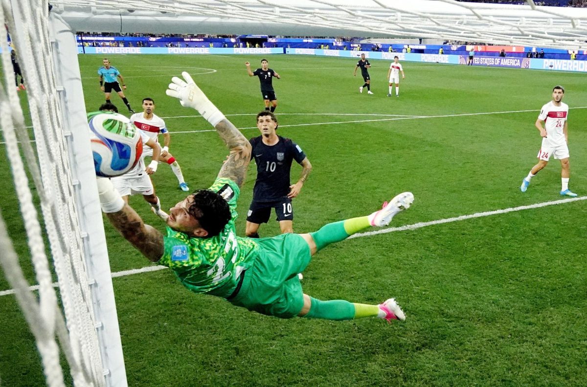 Soccer Football - FIFA World Cup 2026 - Group D - Turkey v United States - Los Angeles Stadium, Inglewood, California, U.S. - June 25, 2026 Turkey's Ugurcan Cakir in action with Christian Pulisic of the U.S. REUTERS/Matthew Childs