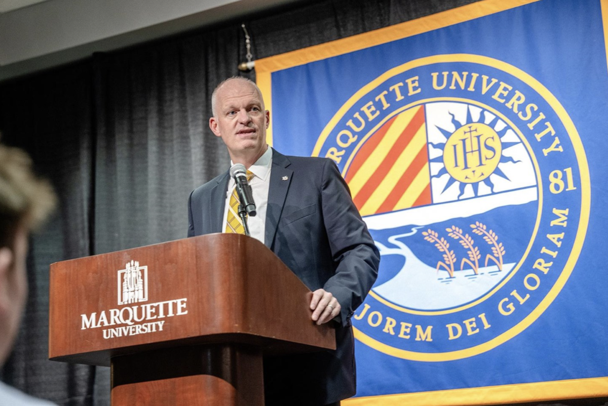 Mike Broeker named to NCAA Men's Basketball Oversight Committee